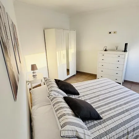 El Mini Balcon Magico * سانتا كروز دي تينيريف