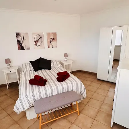 דירה El Mini Balcon Magico